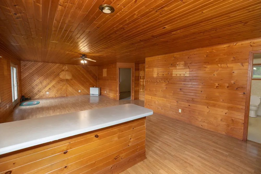 33704 County 25 Peterson, MN 55962