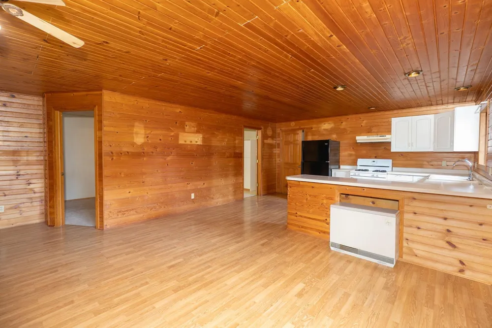 33704 County 25 Peterson, MN 55962