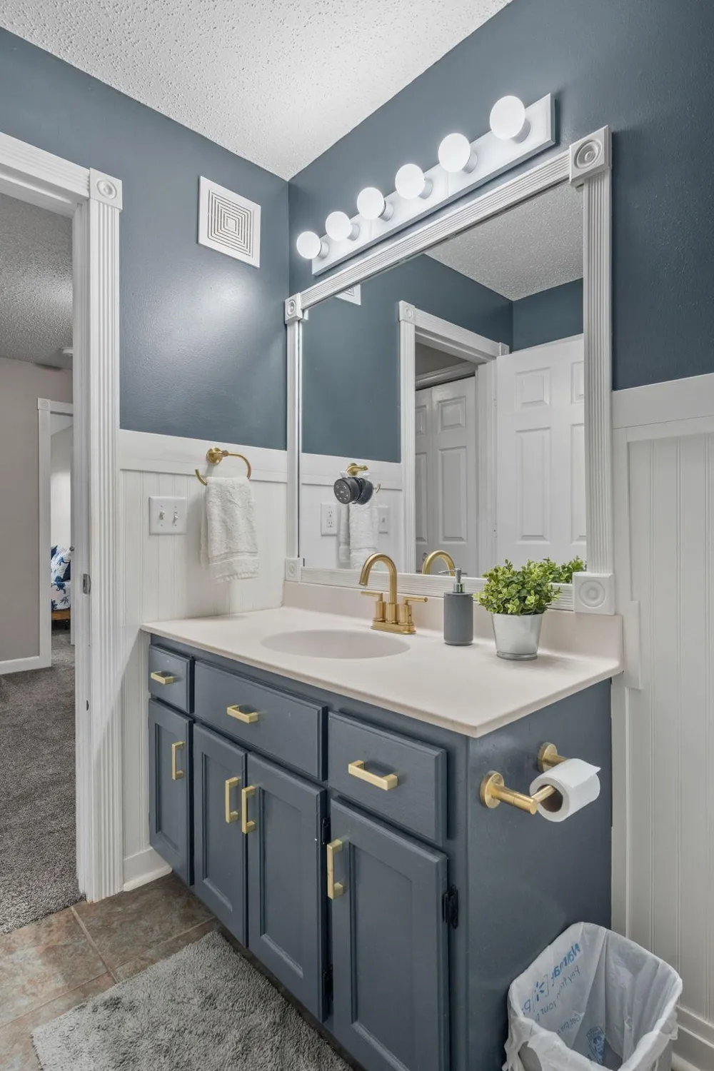 936 Golden Way NW Isanti, MN 55040