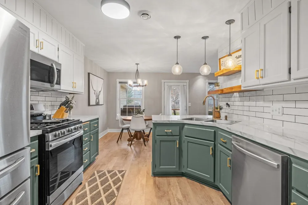 936 Golden Way NW Isanti, MN 55040