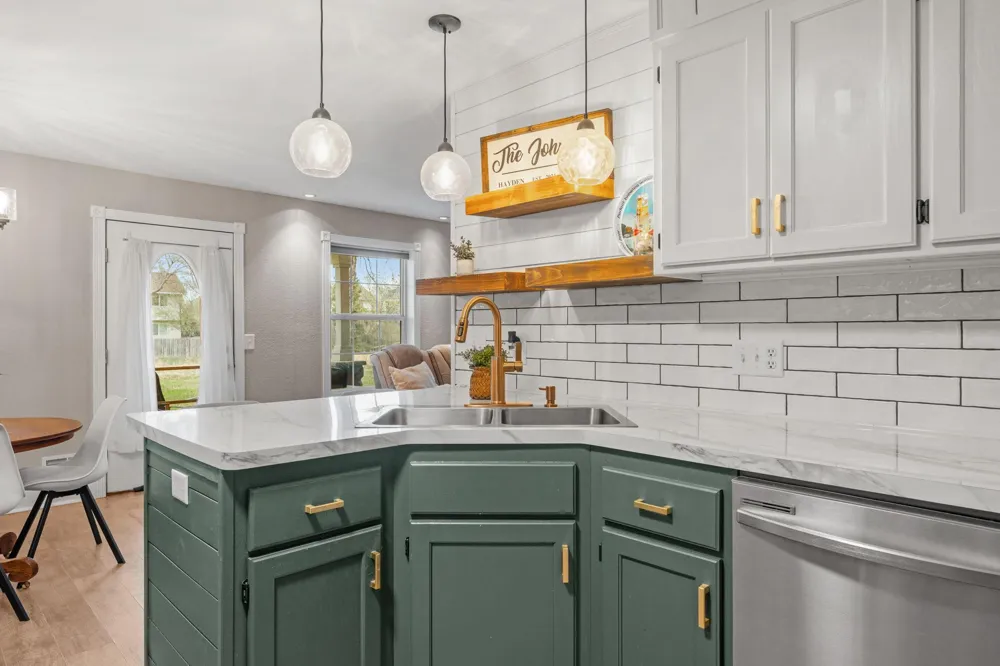 936 Golden Way NW Isanti, MN 55040
