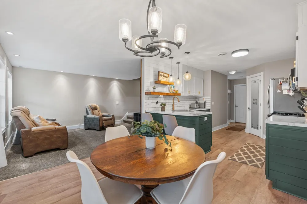 936 Golden Way NW Isanti, MN 55040