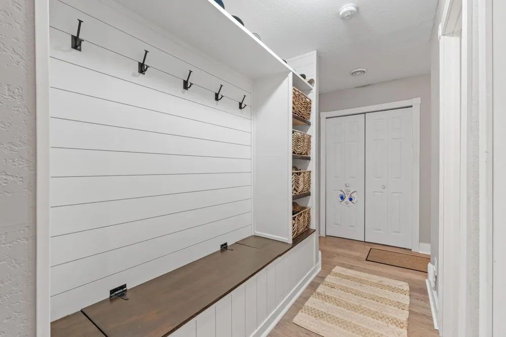 936 Golden Way NW Isanti, MN 55040