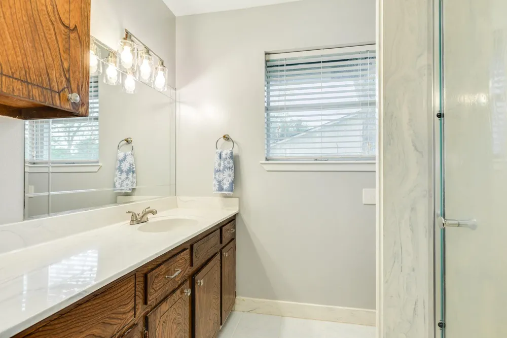 131 Singleton Street Jones Creek, TX 77541