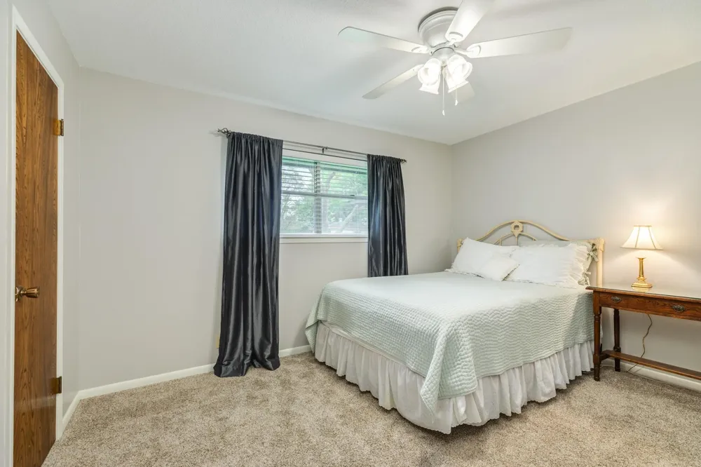 131 Singleton Street Jones Creek, TX 77541