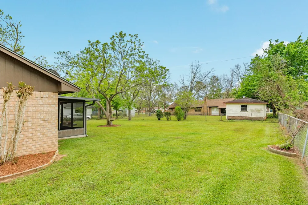 131 Singleton Street Jones Creek, TX 77541