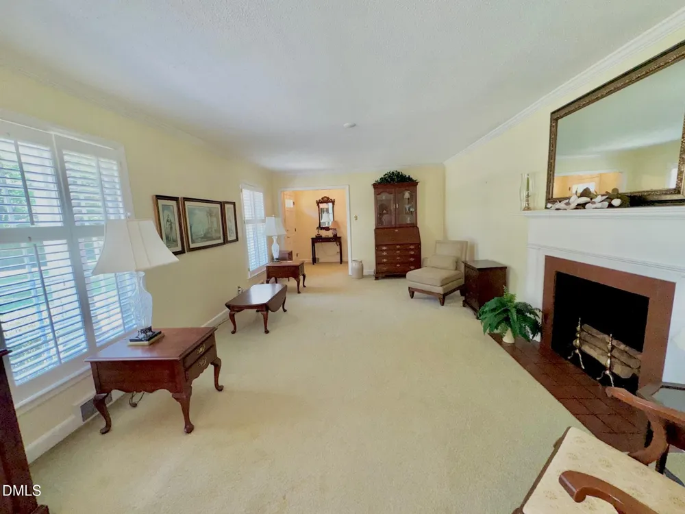 1604 Crescent Drive Henderson, NC 27536