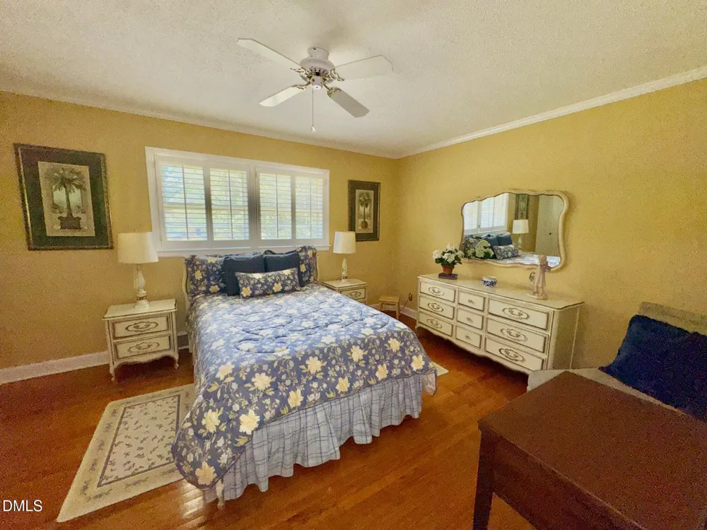 1604 Crescent Drive Henderson, NC 27536