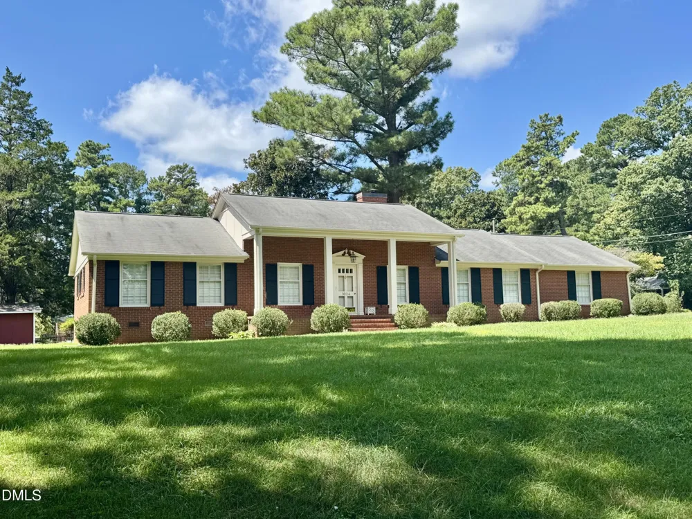 1604 Crescent Drive Henderson, NC 27536