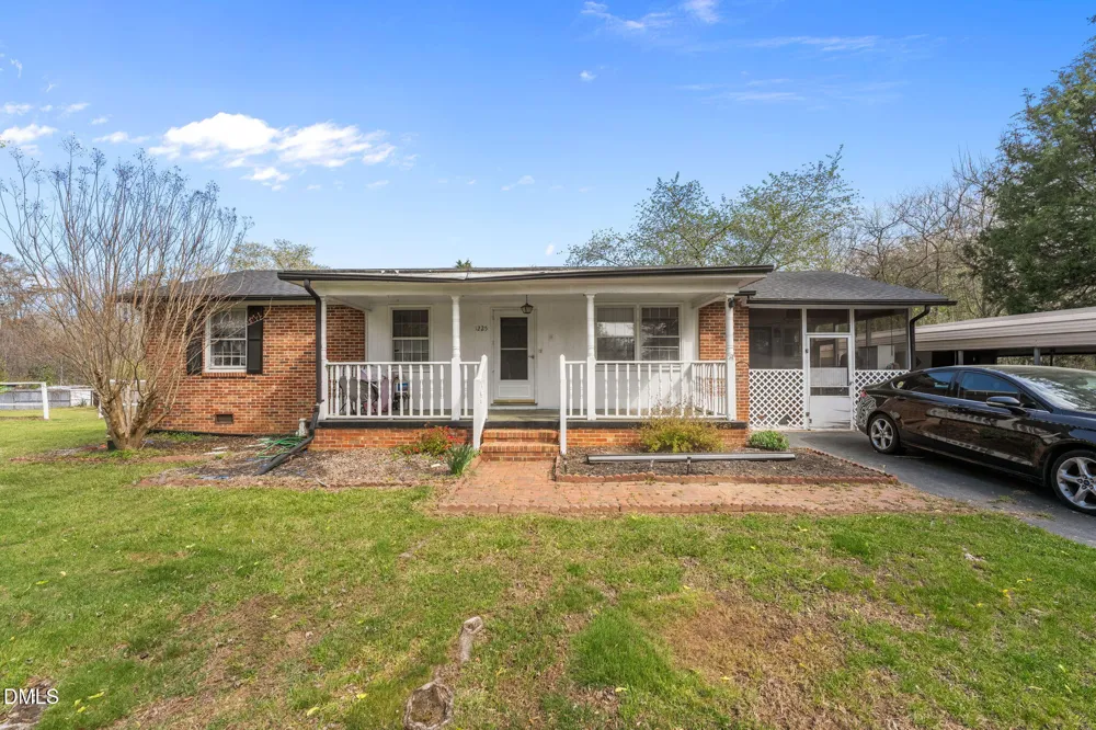 1225 2nd Street Eden, NC 27288