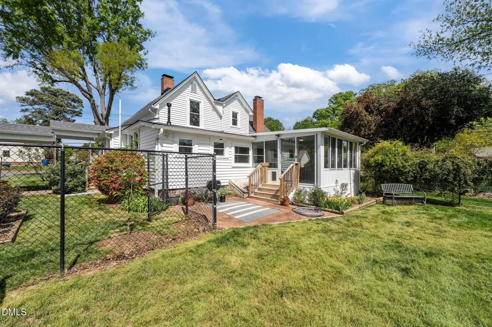 222 E Minneola Street Gibsonville, NC 27249