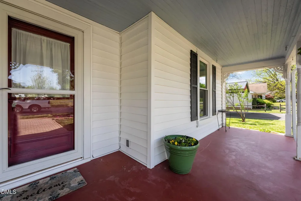 222 E Minneola Street Gibsonville, NC 27249