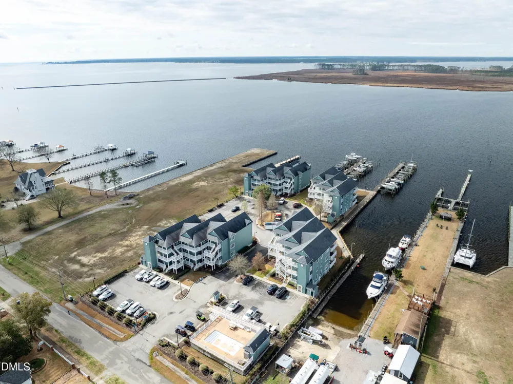 1101 Day Beacon Drive Belhaven, NC 27810
