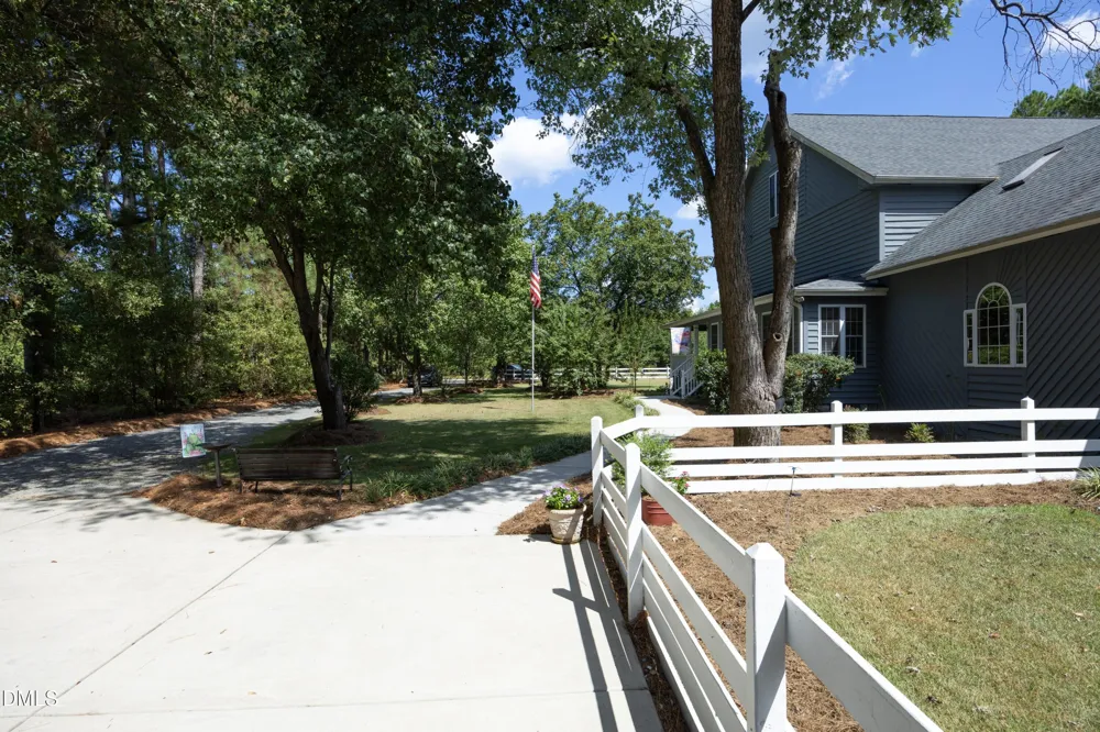 1746 Little Divine Road Selma, NC 27576