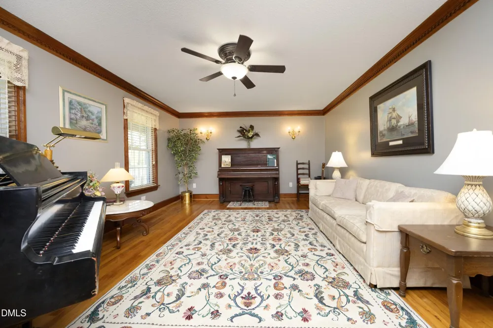 1746 Little Divine Road Selma, NC 27576