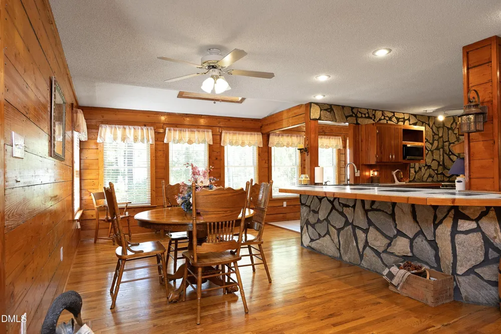 1746 Little Divine Road Selma, NC 27576