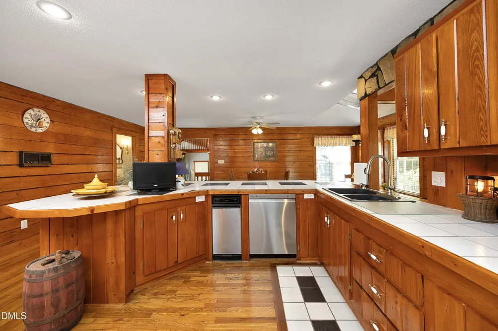 1746 Little Divine Road Selma, NC 27576