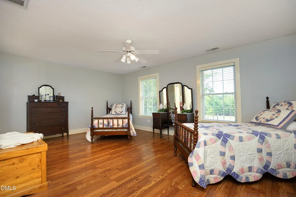 1746 Little Divine Road Selma, NC 27576