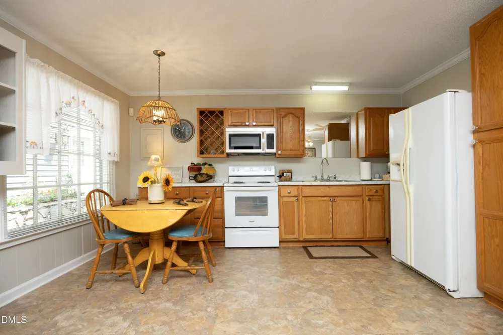 1746 Little Divine Road Selma, NC 27576