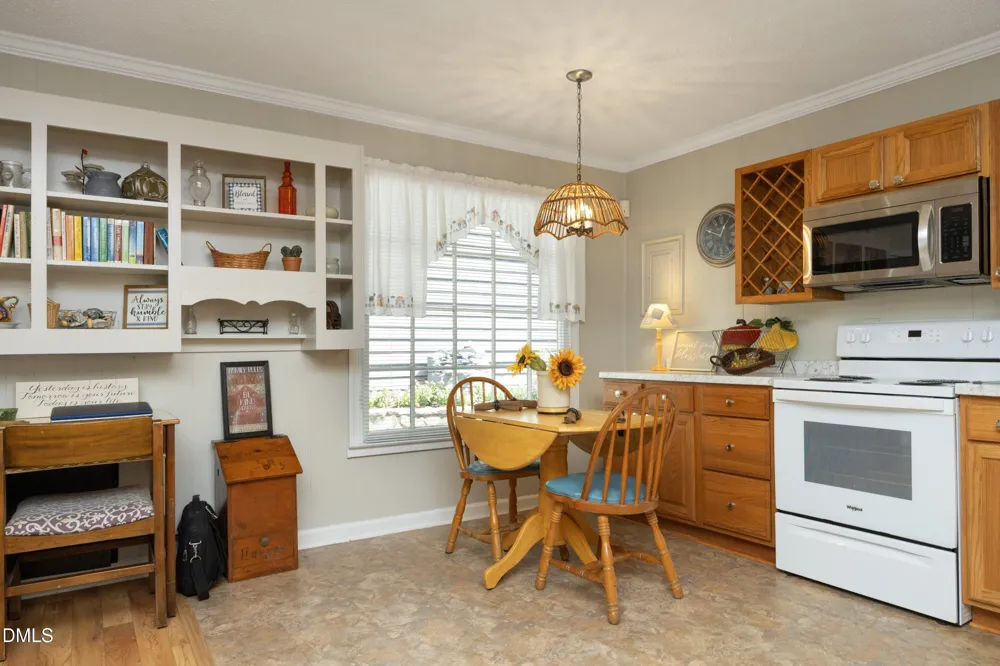 1746 Little Divine Road Selma, NC 27576