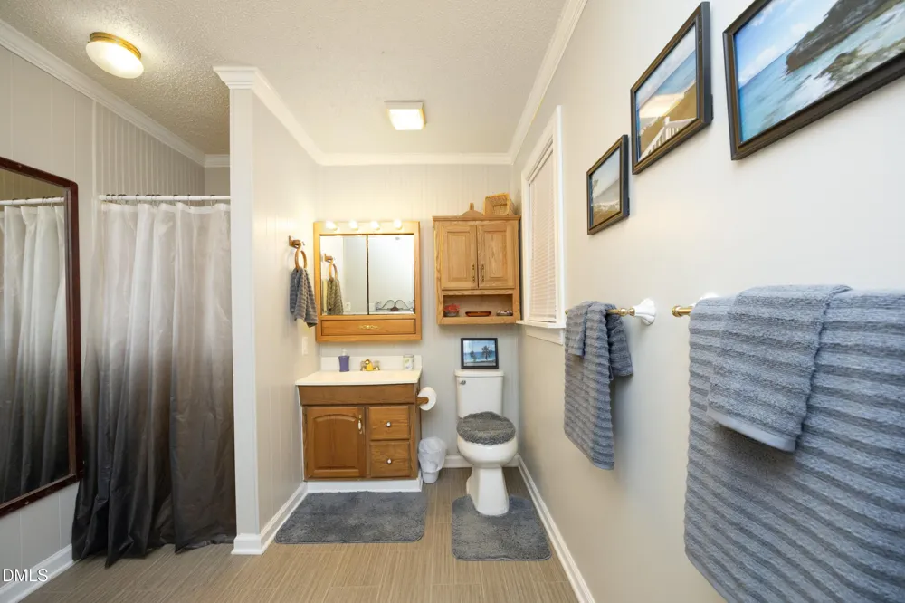 1746 Little Divine Road Selma, NC 27576