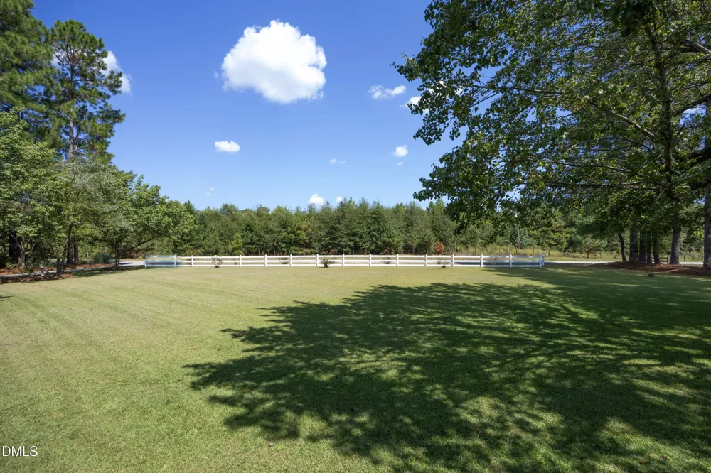1746 Little Divine Road Selma, NC 27576