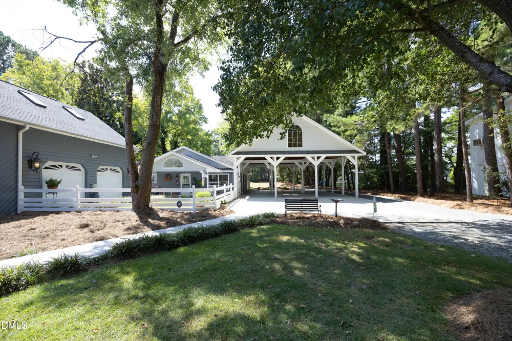 1746 Little Divine Road Selma, NC 27576