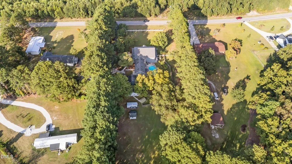 1746 Little Divine Road Selma, NC 27576