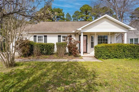 813 Brewster Lane