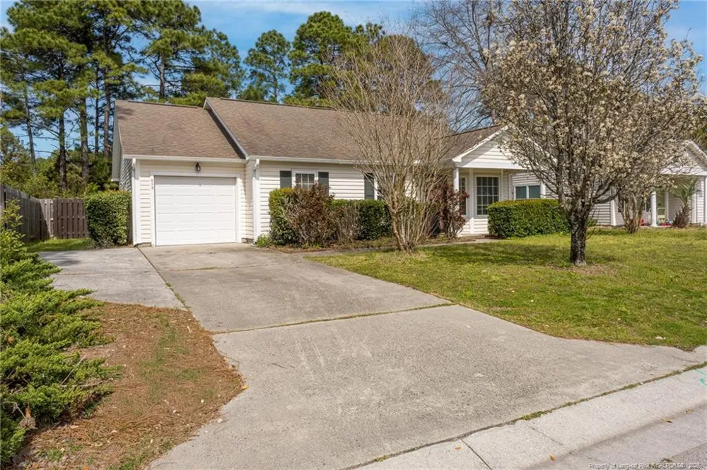 813 Brewster Lane Wilmington, NC 28412