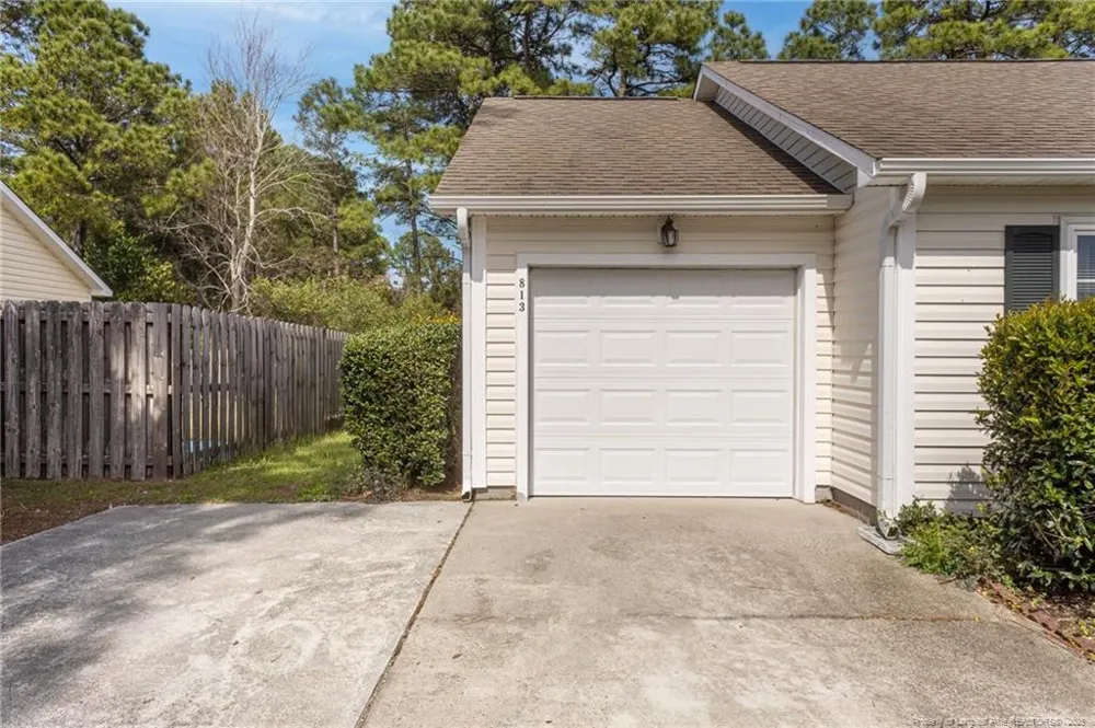 813 Brewster Lane Wilmington, NC 28412