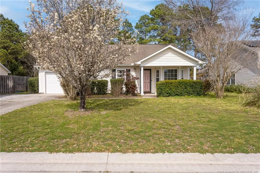 813 Brewster Lane Wilmington, NC 28412