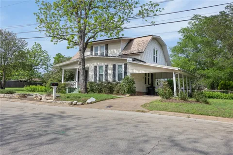 305 S Main Street