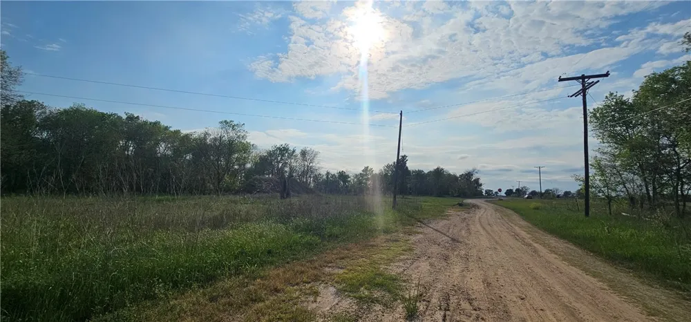 109 Cottonwood Street Calvert, TX 77837