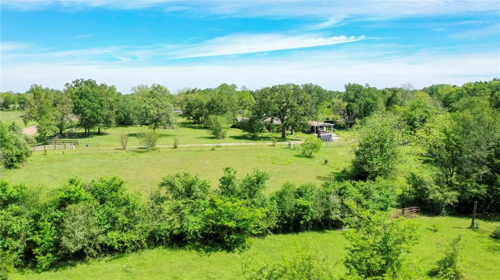 7000 FM 3060 Midway, TX 75852