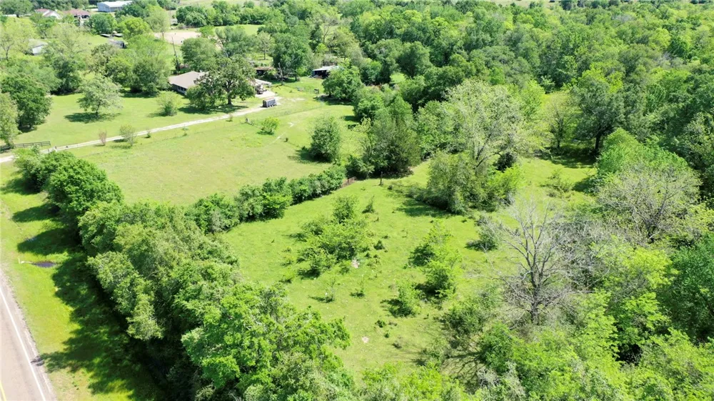 7000 FM 3060 Midway, TX 75852