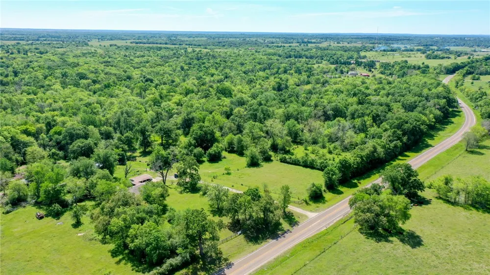7000 FM 3060 Midway, TX 75852