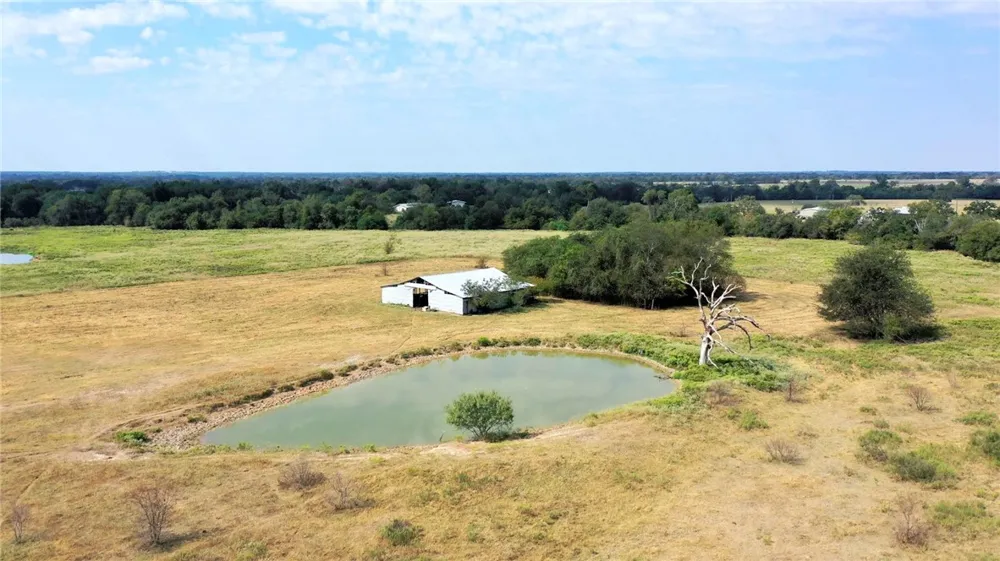 8321 FM 2346 Midway, TX 75852