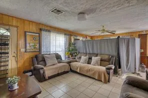 8321 FM 2346 Midway, TX 75852