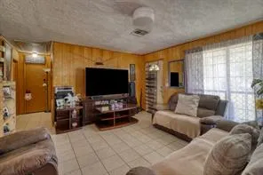 8321 FM 2346 Midway, TX 75852