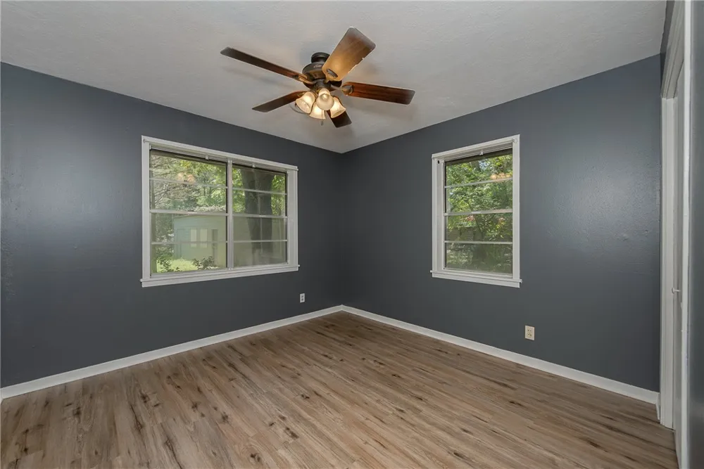 504 Redbud Street Caldwell, TX 77836