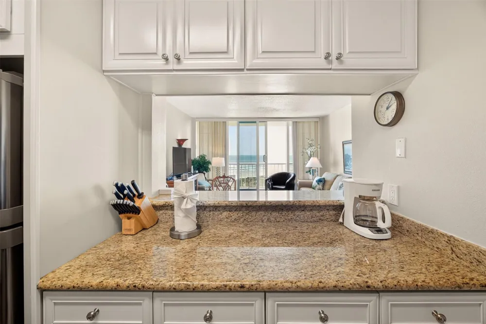 1401 E Beach Drive #505 Galveston, TX 77550
