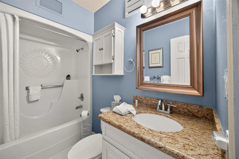 1401 E Beach Drive #505 Galveston, TX 77550