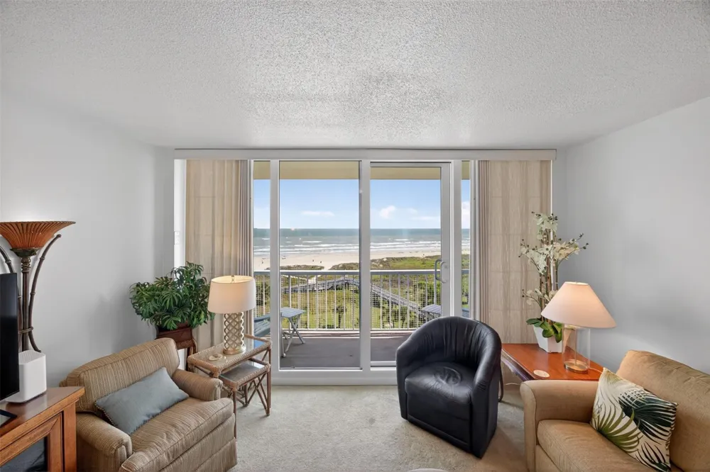 1401 E Beach Drive #505 Galveston, TX 77550