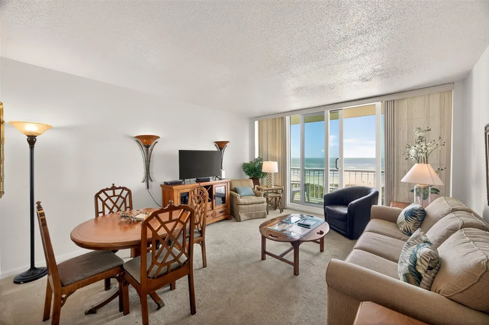 1401 E Beach Drive #505 Galveston, TX 77550