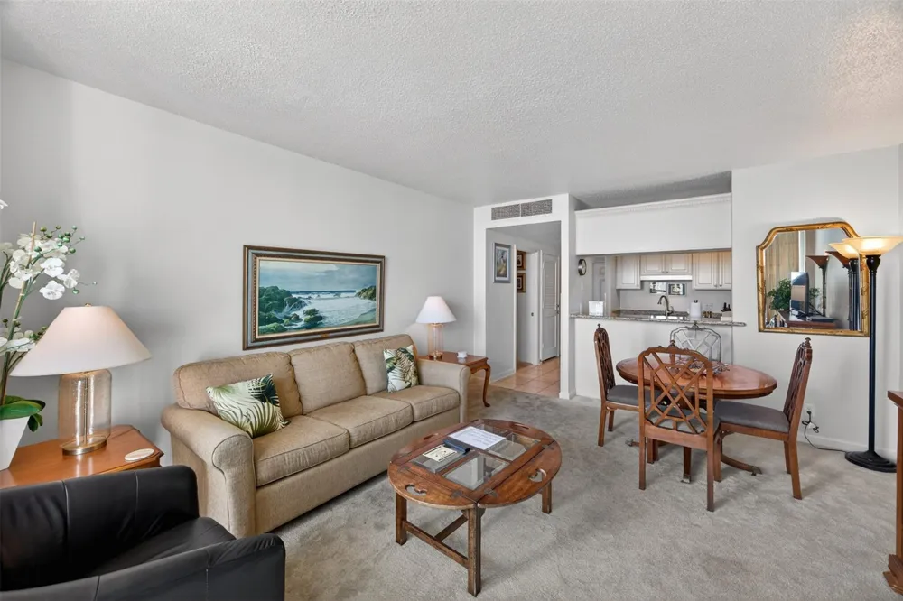 1401 E Beach Drive #505 Galveston, TX 77550