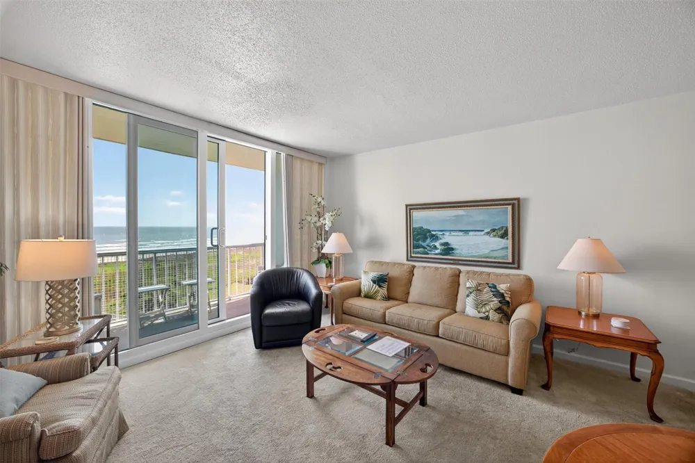 1401 E Beach Drive #505 Galveston, TX 77550