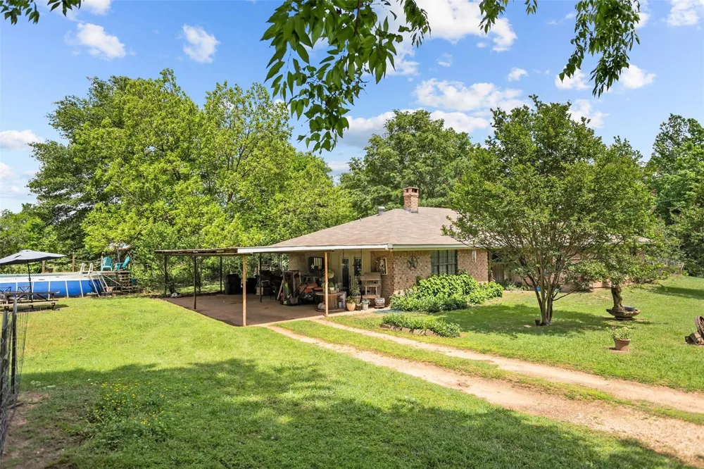 2015 Cr 2120 Crockett, TX 75835