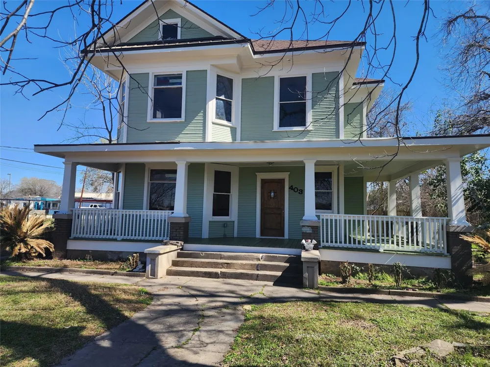 403 Farquhar Street Navasota, TX 77868