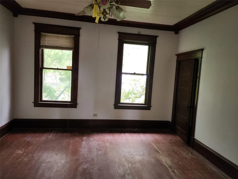 403 Farquhar Street Navasota, TX 77868